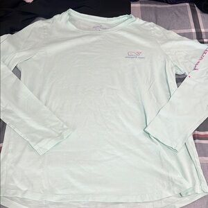 Vineyard Vines Mint Green Long Sleeve Women’s Tee!